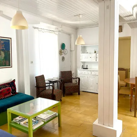 Holiday home Traditional House In Old Town