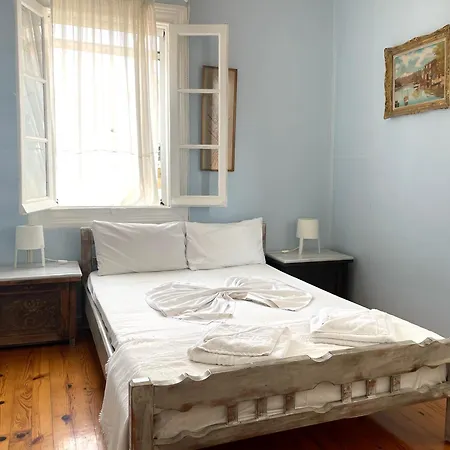 Traditional House In Old Town Holiday home *