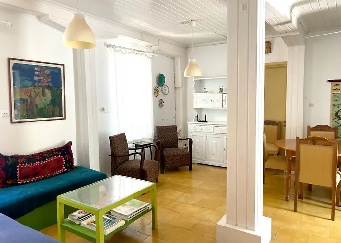 Holiday home Traditional House In Old Town